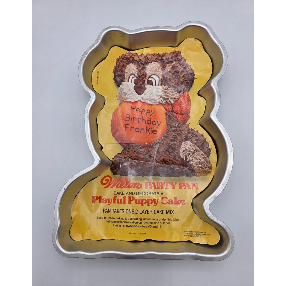 1978‎ Wilton Playful Puppy Cake Pan #502-7636 with Insert